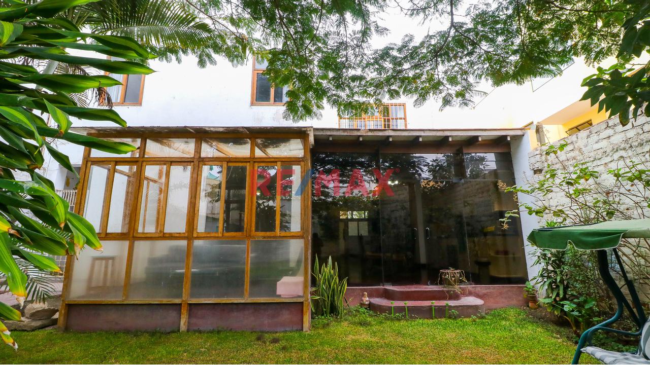 Venta de Hermosa Casa a Espalda de Clínica San Felipe · imagen 9
