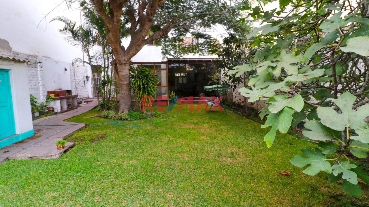 Venta de Hermosa Casa a Espalda de Clínica San Felipe